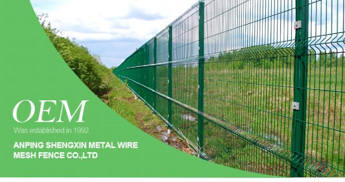 Landbouwbedrijf die 3D Draad Gegalvaniseerd Mesh Fence Panel 9002500mm buigen 0